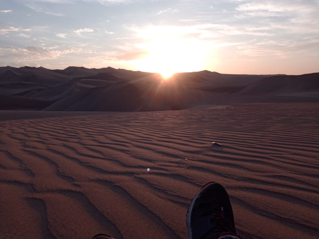 coucher-de-soleil-desert-huacachina-perou