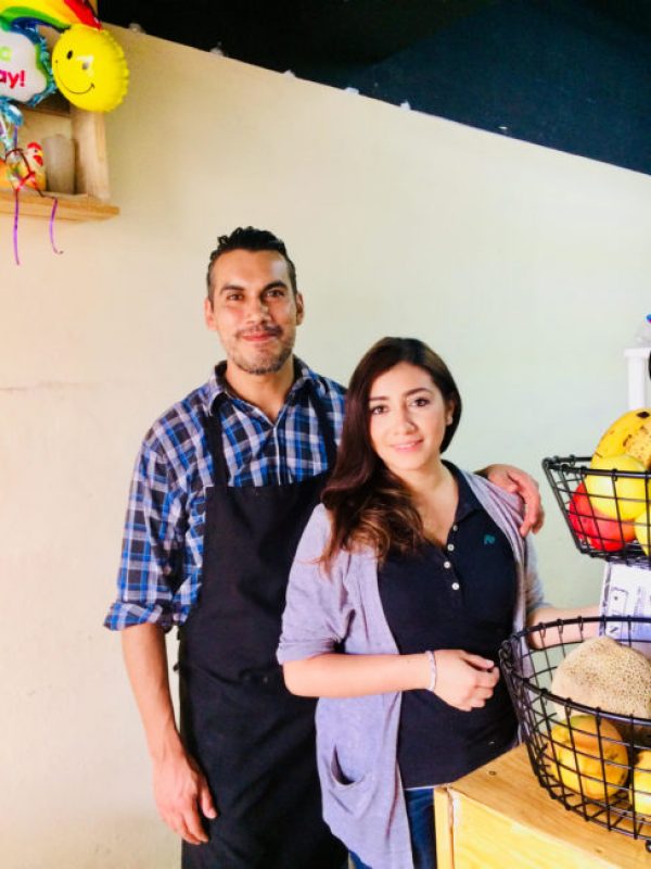 Amparo et Marco propriétaire-restaurant-The-Corner-B&W