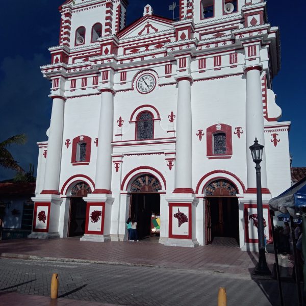 Eglise de Guatape eglise-guatape-colombie