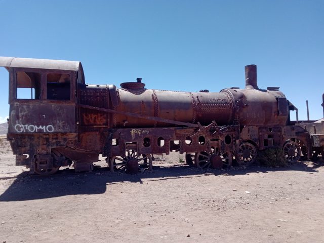 IMG_20181128_105049 locomotive-salar-uyuni-bolivie