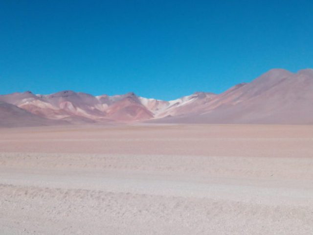 IMG_20181130_072715 volcan-couleurs-bolivie